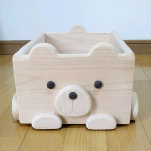 熊のおもちゃ箱 2枚目の画像