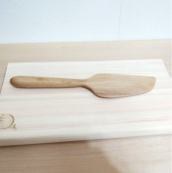 木のケーキナイフ（ヤマモモ/オイル仕上げ）　 4枚目の画像