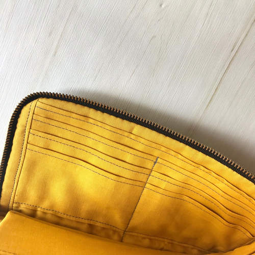 LIBERTY LONDON 長財布