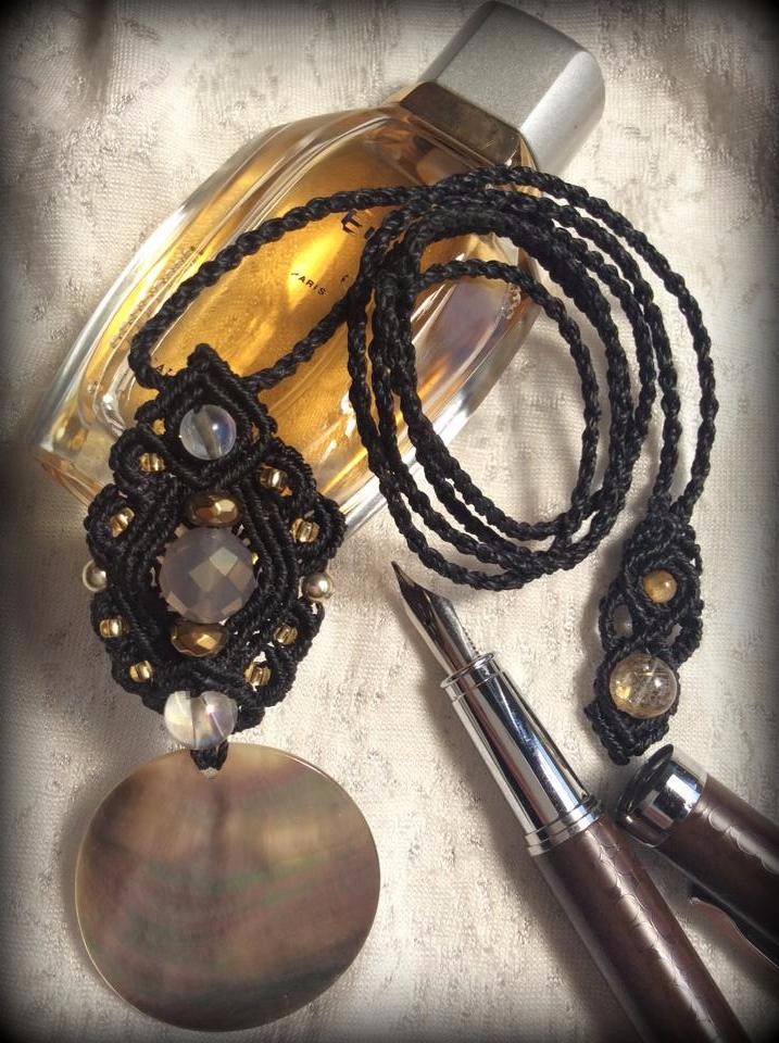 「愛しきこと尽くして」　2015　ペンダント