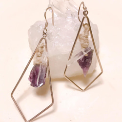 Crystal＋Amethyst rhombus pierced 1枚目の画像