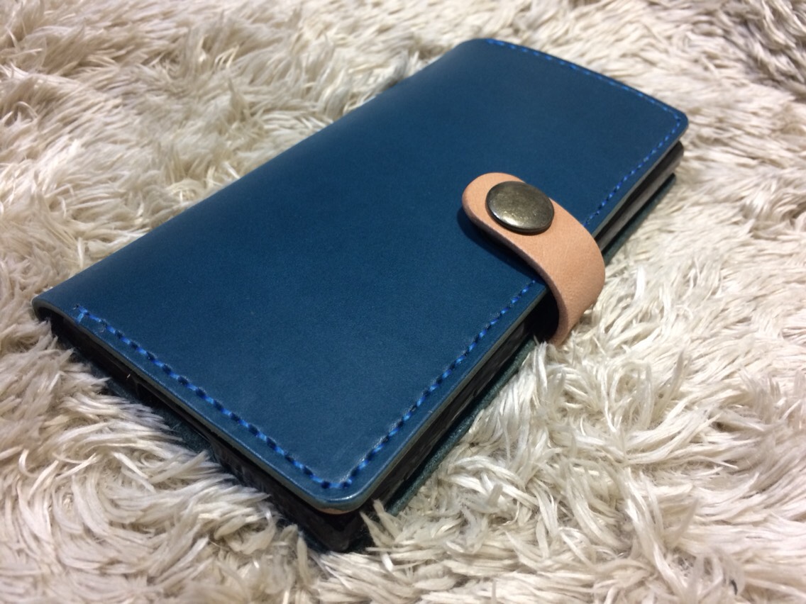 オリジナル レザースマホケース ブルー&ナチュラル