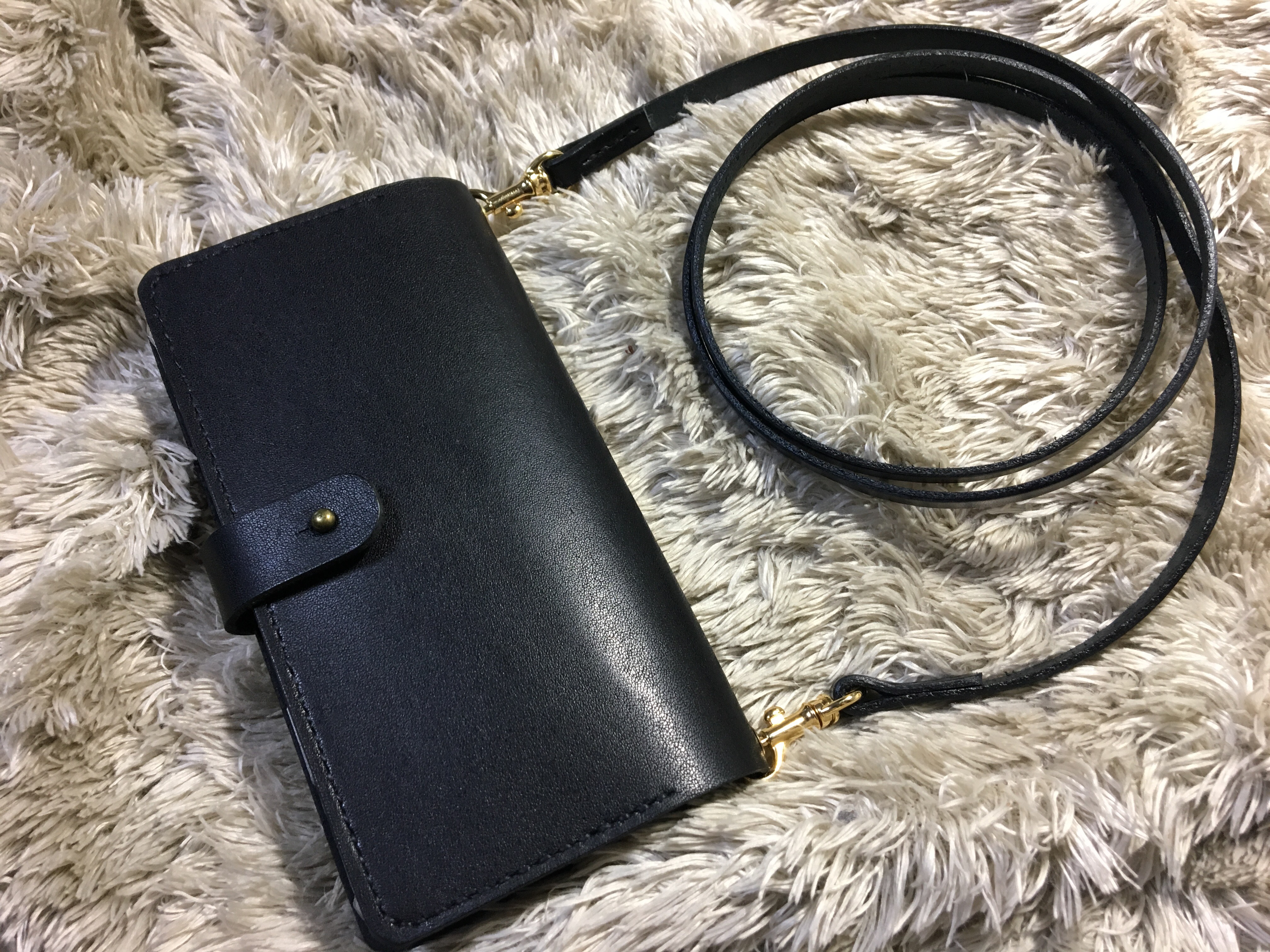 各機種対応 スマホケース ショルダータイプ プレミアムブラック