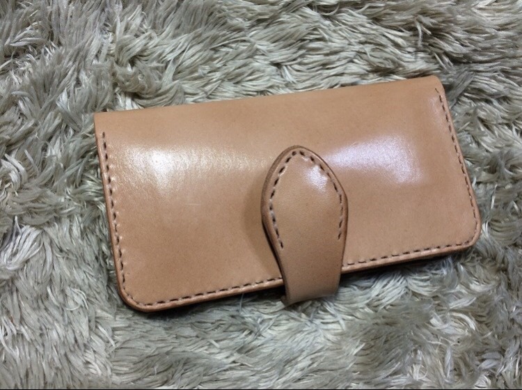 各機種対応■ショルダータイプレザーケース　マグネット式 6,083円