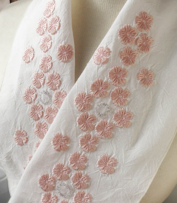 刺繍半襟・sakura 4枚目の画像