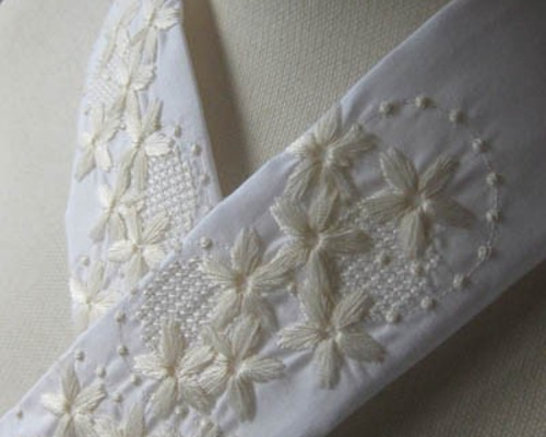 半衿】刺繍半衿・さくら咲く 和装小物（帯・半襟） petacoの富士