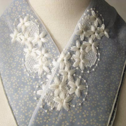 半衿・刺繍半衿・桜・オーガンジーに桜柄の布 3枚目の画像