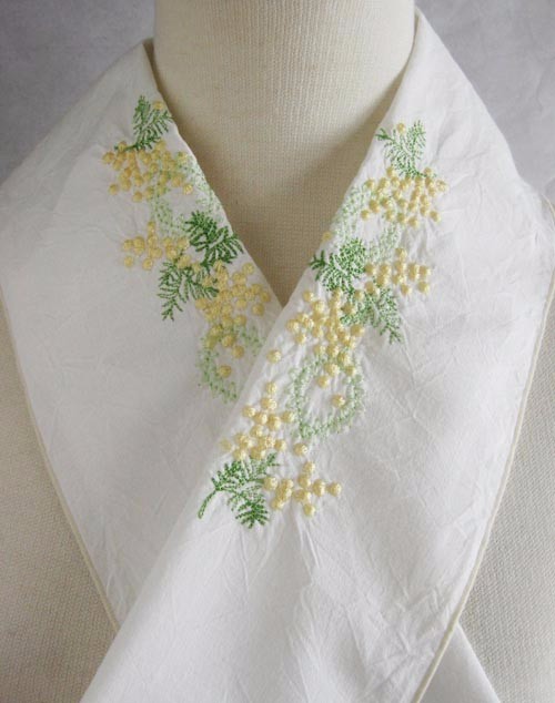 NM様リクエスト５点　　　　　　夜のミモザ　総刺繍　国産綿織物　刺繍半衿