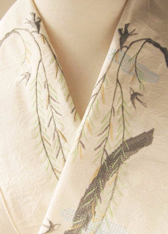 半衿・刺繍半衿・柳に燕 1枚目の画像