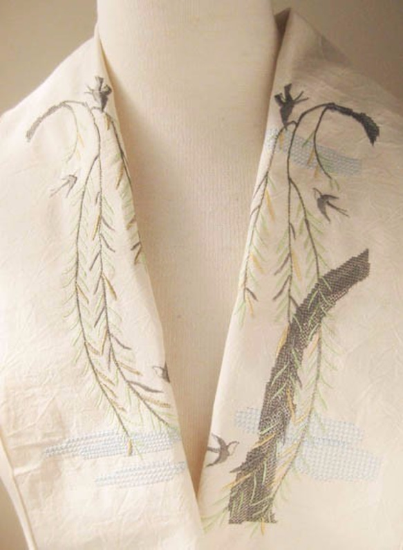 半衿・刺繍半衿・柳に燕 4枚目の画像