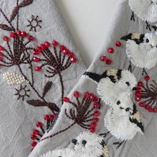 【新品未使用】ペタコさんの刺繍半衿 ／シマエナガ 新品未使用 富士商会 ペタコさんの刺繍半襟 シマエナガ - メルカリ