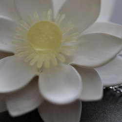 Flower Hat pin brooch - July : Water Lily 2枚目の画像