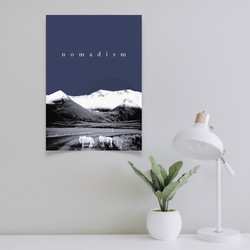 写真・グラフィックデザインポスターnomadism / 羊 自然 風景 白黒写真  北欧 英語 フォトコラージュ 2枚目の画像
