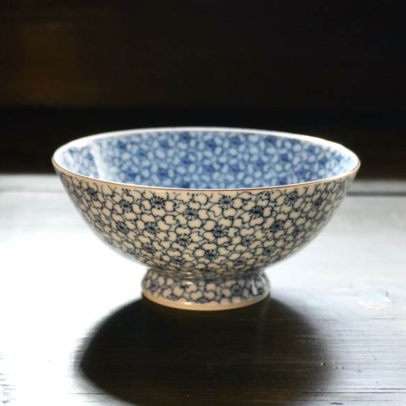 染付桜詰 飯茶碗 (大サイズ) 茶碗・めし碗 ittou 通販 11292710