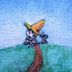 麦藁帽子をかぶった猫　ひつじ雲 2枚目の画像