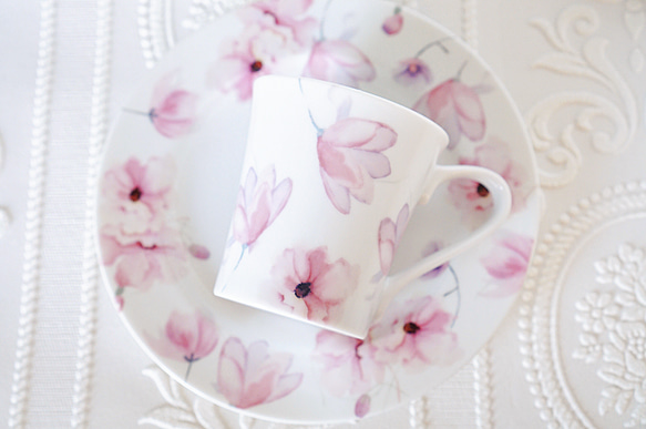アネモネの花舞うキュートなマグカップ♡ポーセラーツ♡ 2枚目の画像