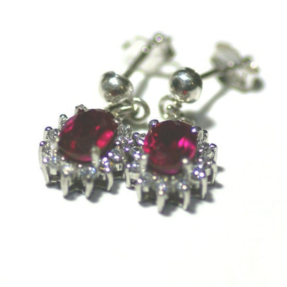 Synthetic spinel pierce earrings 1枚目の画像