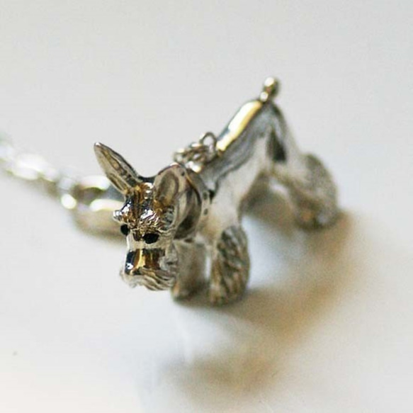 Tokotoko Schnauzer Charm Pendant 1 [免運費] 一款多功能吊墜，靈感來自一起行走的雪納瑞犬的外 第7張的照片