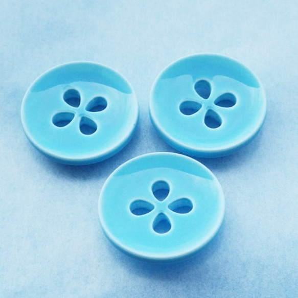 四つ葉のボタン18mm(2個)ブルー　フランス製　■ 5枚目の画像