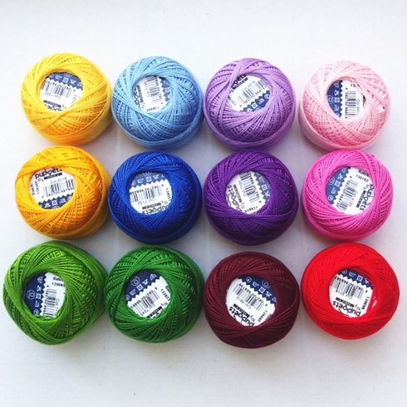 ハンガリー刺繍用の刺繍糸12色セット カロチャ刺繍に♪ 糸