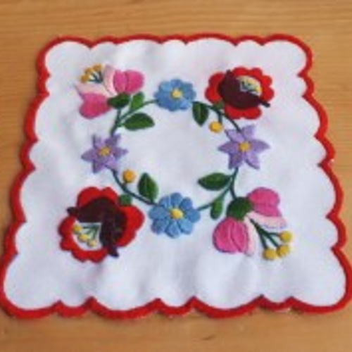 C ハンガリー 刺繍糸 puppets コットン糸 35玉 青 紫 黄色 系 C