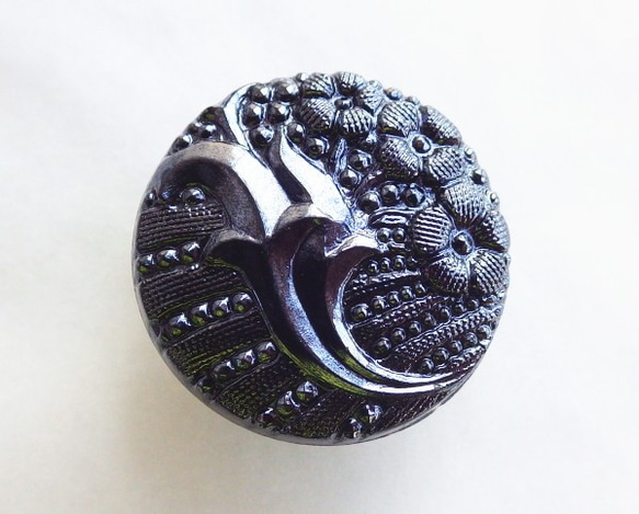 黒ガラスボタン(2個)17mm　チェコ製ビンテージガラスボタン 6枚目の画像