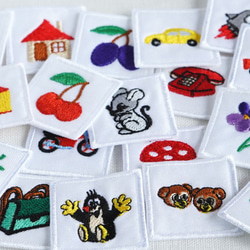 (2枚) 3cm ハンガリー製ワッペン【すみれ】タグ、入園グッズに♪　*スミレ 6枚目の画像