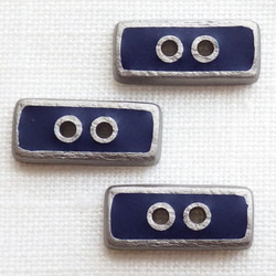 (3個) 17mm 長方形のボタン フランス製 ネイビー × シルバー 3枚目の画像