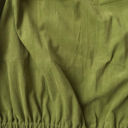 森林香氣的聚集式女襯衫（上衣名稱：茶綠色） 第6張的照片