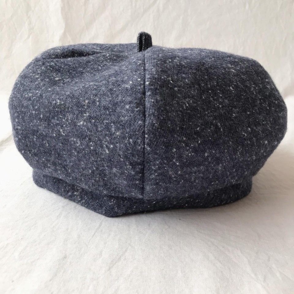 【送料無料】三毛猫屋のベレー帽（ふかふかネップ：ネイビー）