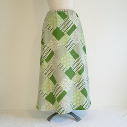 SALE!綿麻のお出かけロングスカート（パッチワーク：グリーン） 3枚目の画像