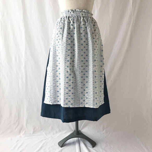 [表面至上原理]成人圍裙裙：75厘米（法國波紋：白色x海軍藍） 第4張的照片