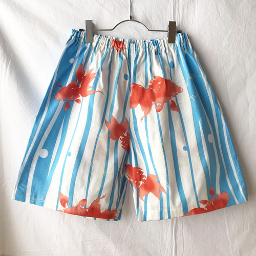 ☆送料無料☆可愛いハギレのショートパンツ：L（金魚） ショートパンツ 