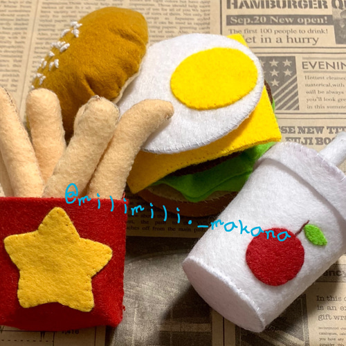 月 moon ☽⋆゜様　ハンバーガーセット　羊毛フェルト 月 moon ☽⋆゜様 ハンバーガーセット 羊毛フェルト