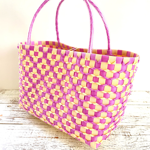 バレリア❤️です。　プラかごバッグ ハンドメイド プラかご プラカゴ プラかごバッグ 春夏バッグ ppバンド かご