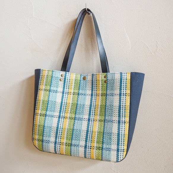 夏季彩色格紋手提袋配手工編織布袋（藍色） 第5張的照片
