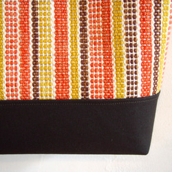 [出售]手工編織風格拼縫條紋廣場手提包（橙色） 第4張的照片