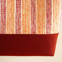 【SALE】手織りパステルボーダーのスクエアトート（杏色） 4枚目の画像