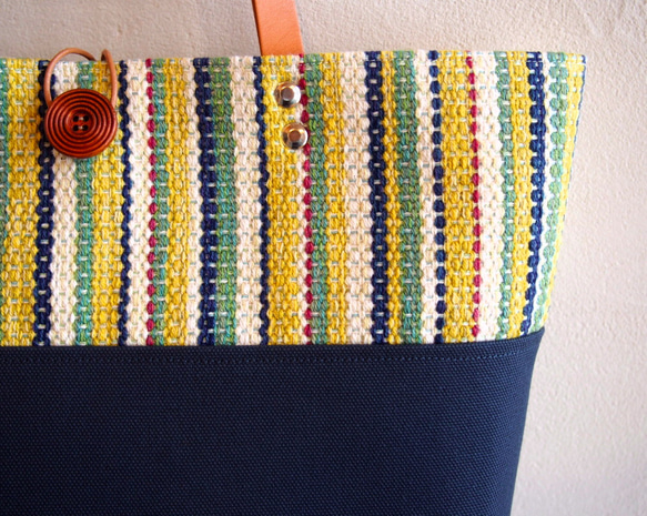 春季多色條紋水平長手提袋（油菜花/藍色） 第4張的照片