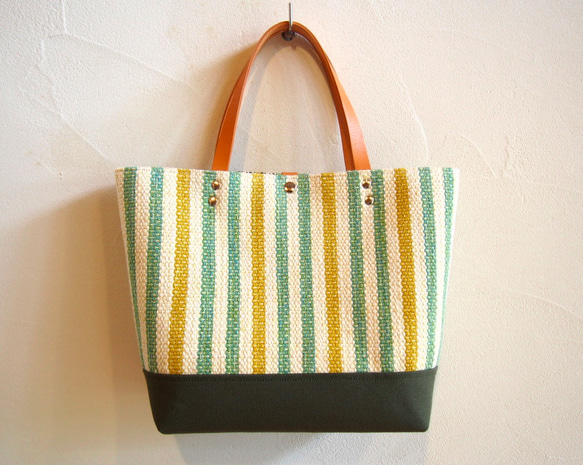 【特賣】初夏邊框手工編織布午餐手提包（綠色） 第2張的照片