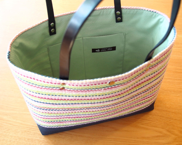 【夏日幸運包】手工編織法國彩色手提袋和小袋套裝（粉紅色） 第3張的照片