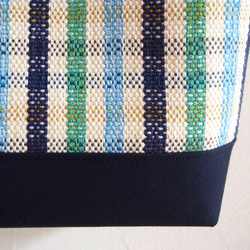 [SALE]手工編織夏季彩色托運手提包（藍色） 第4張的照片