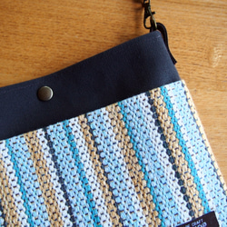 夏のフレンチカラー手織り布のサコッシュ（水色） 4枚目の画像