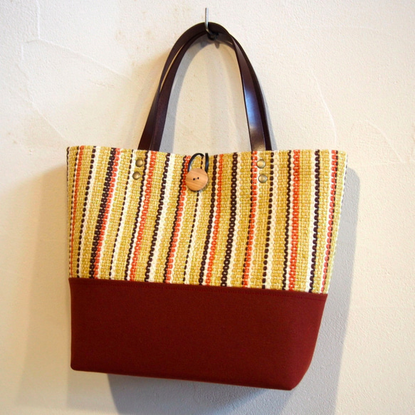 秋季彩色條紋手工編織布午餐手提包（黃色） 第5張的照片