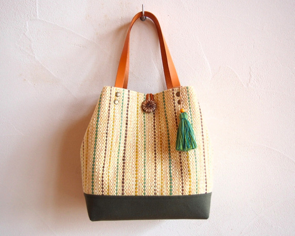 手工編織春季混色桶手提包（檸檬） 第2張的照片