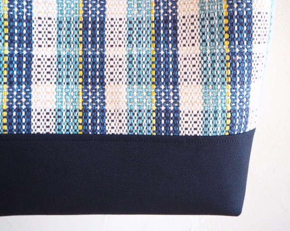 [SALE]方形手提包，配以手工編織的鄉村格紋（藍色） 第4張的照片