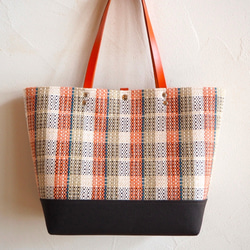 [限量秋季幸運袋]手工編織鄉村風格格紋馬奇特手提包和小包（橙色） 第2張的照片