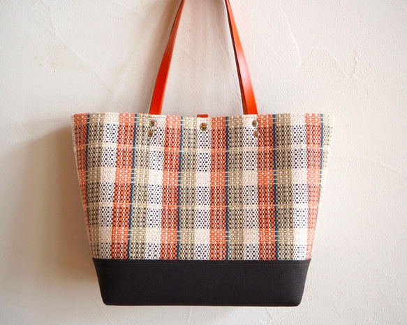 [限量秋季幸運袋]手工編織鄉村風格格紋馬奇特手提包和小包（橙色） 第2張的照片