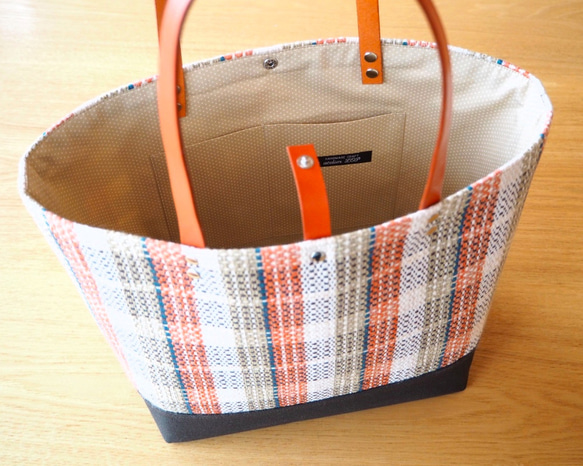[限量秋季幸運袋]手工編織鄉村風格格紋馬奇特手提包和小包（橙色） 第3張的照片