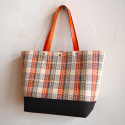[限量秋季幸運袋]手工編織鄉村風格格紋馬奇特手提包和小包（橙色） 第7張的照片